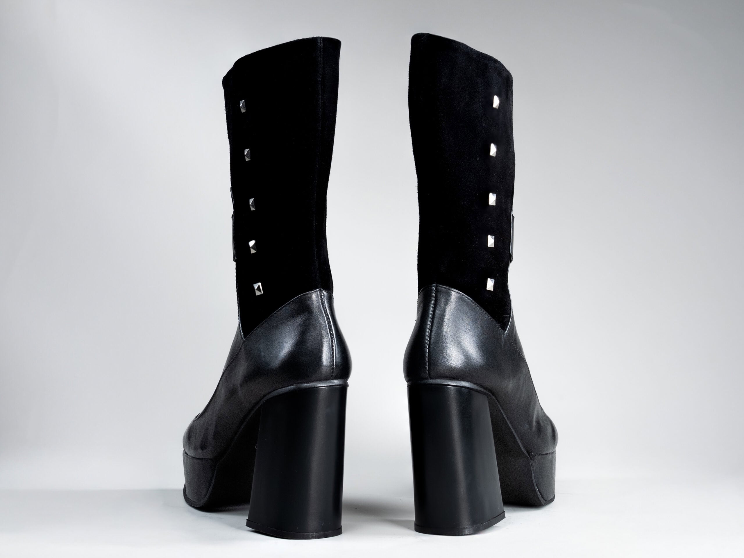 Valentina - Black - Image 5